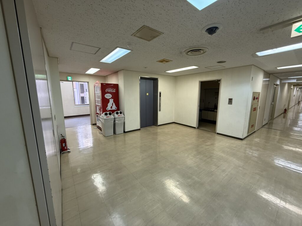 JR吹田駅直結・オフィスフロア